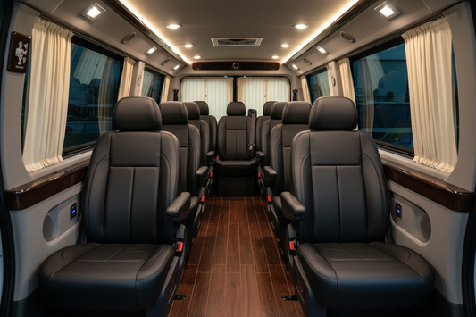 Thuê Xe Limousine Hội Nghị Tại Huế VIP Sang Trọng Giá Tốt