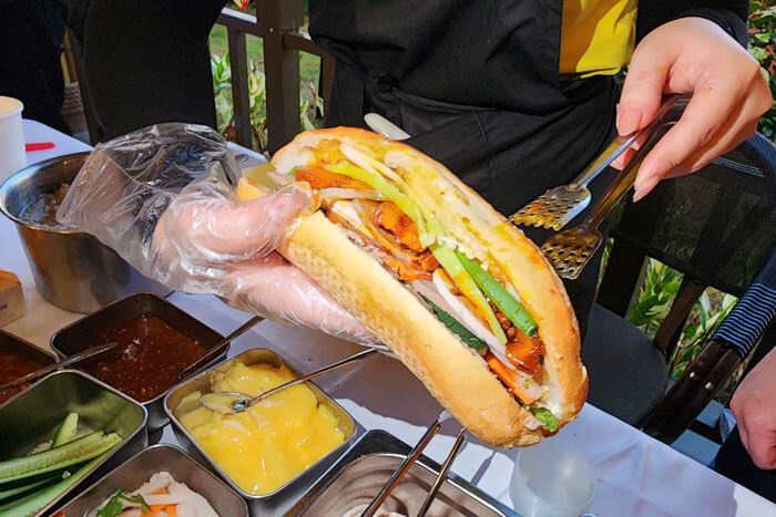 Tour Guide Thưởng Thức Ẩm Thực ( Food Tour Guide)