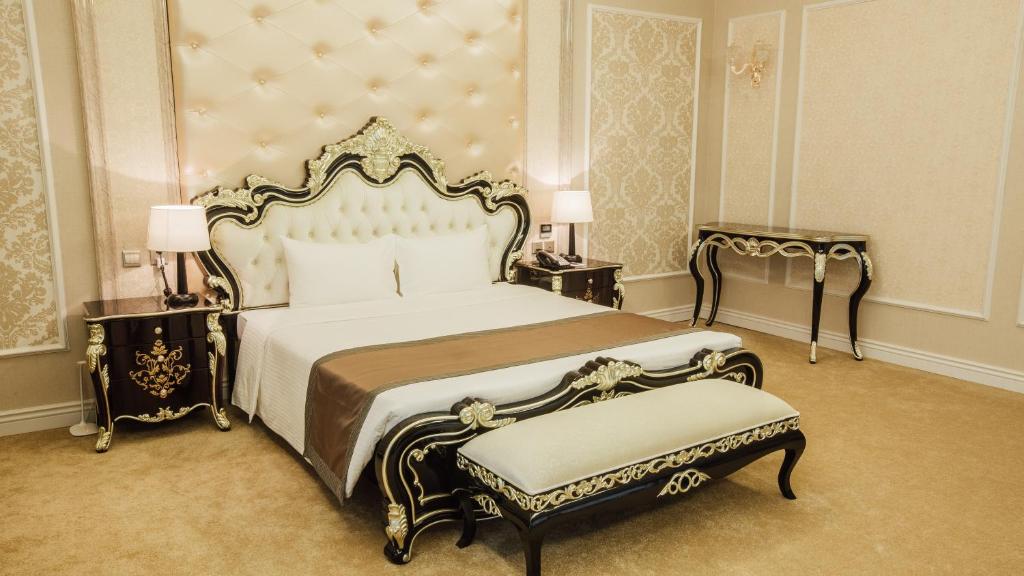 Khách Sạn Phú Thọ
