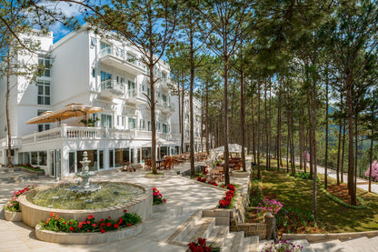 Cereja Hotel & Resort Dalat