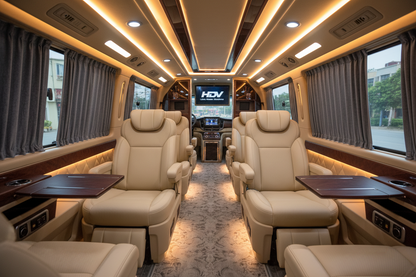 Thông Tin Chi Tiết Về Dịch Vụ Xe Limousine Huế Đi Hội An