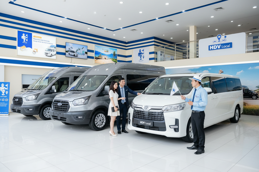 Dịch vụ Thuê Limousine đi Lăng Tự Đức tại Huế
