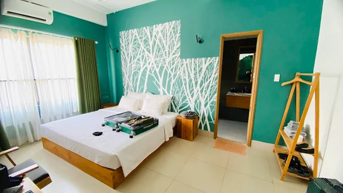 Joy House có bãi đậu xe cho ô tô không?