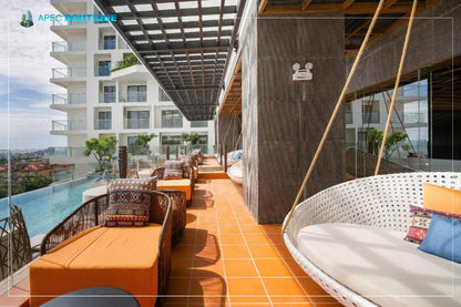 Làm sao để di chuyển từ sân bay về khách sạn?