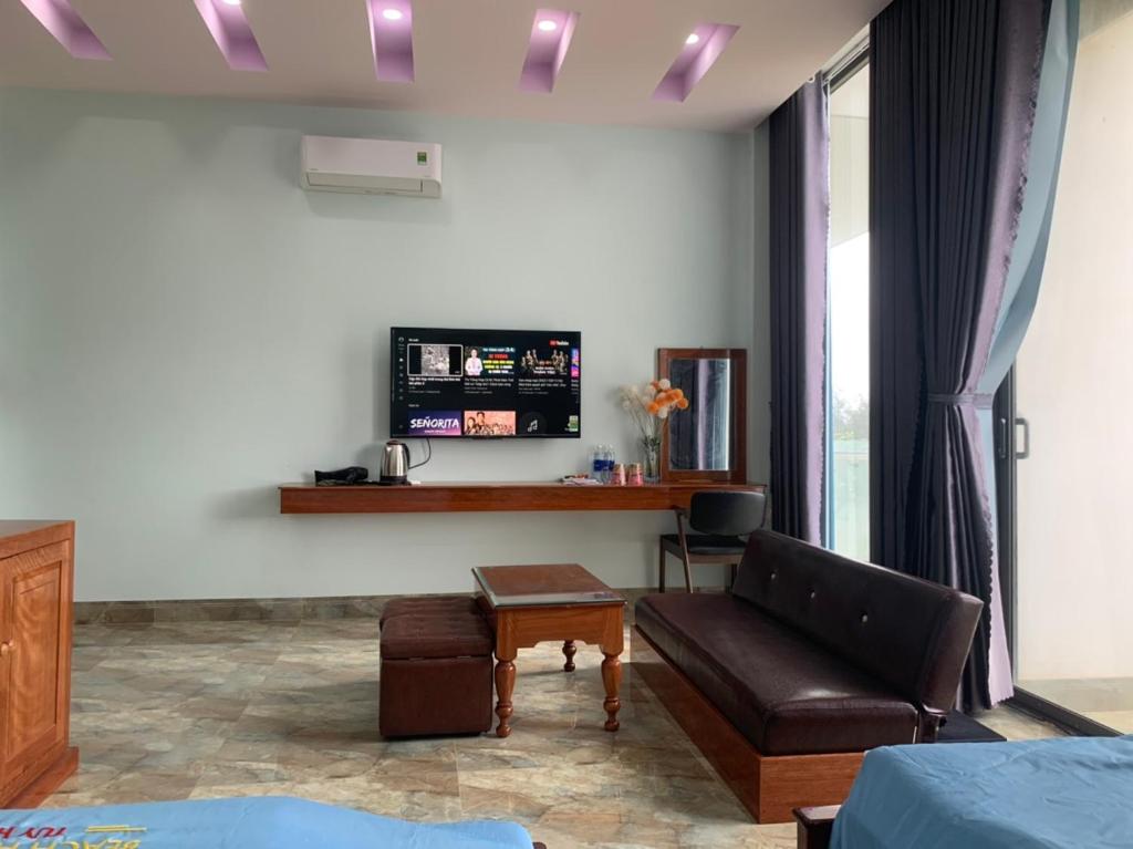 Nghinh Phong Beach Hotel