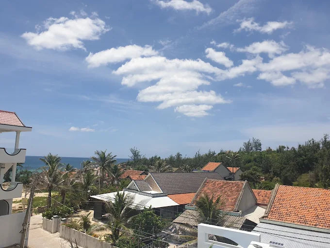 Robinson Homestay có gần biển không?