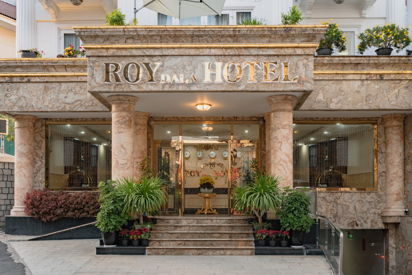 Roy Dala hotel