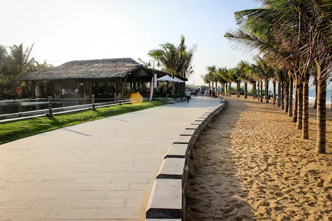 3. HDV Local có hỗ trợ đặt phòng Sala giá rẻ hơn app không?