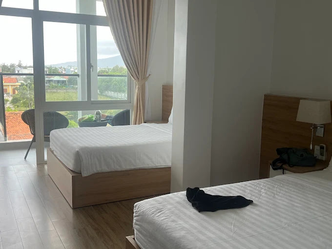 Bảng giá dịch vụ & Phí Booking tại HDV Local