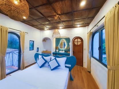 HDV Local có hỗ trợ đón tại sân bay Tuy Hòa không?C