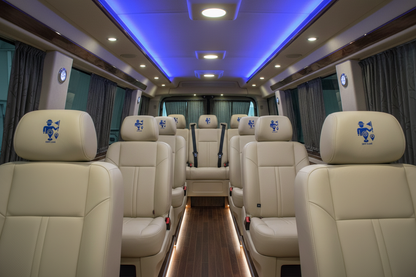 Thuê Limousine Cho Gia Đình Tại Nha Trang Trọn Gói Sang Trọng