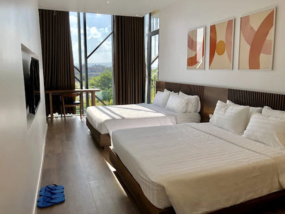 Tại Sao Nên Thuê HDV Bản Địa Khi Ở Tại Coconut Hotel?