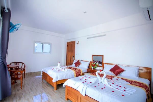 Tại sao nên kết hợp lưu trú Hoàng Kim Hotel với dịch vụ HDV Local?