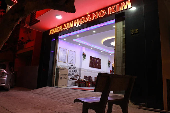 Giá thuê HDV đã bao gồm xe di chuyển chưa?