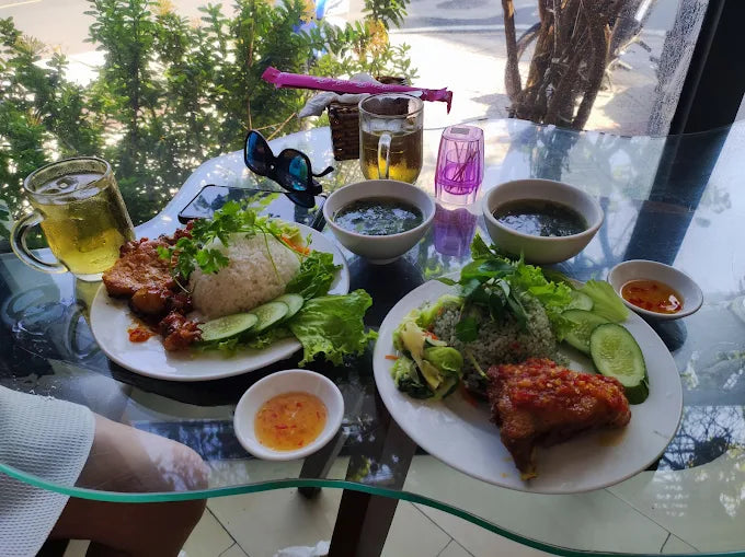Hồng Hạc Hotel Tuy Hòa: Lưu Trú Tiện Nghi &amp; Thuê HDV Bản Địa