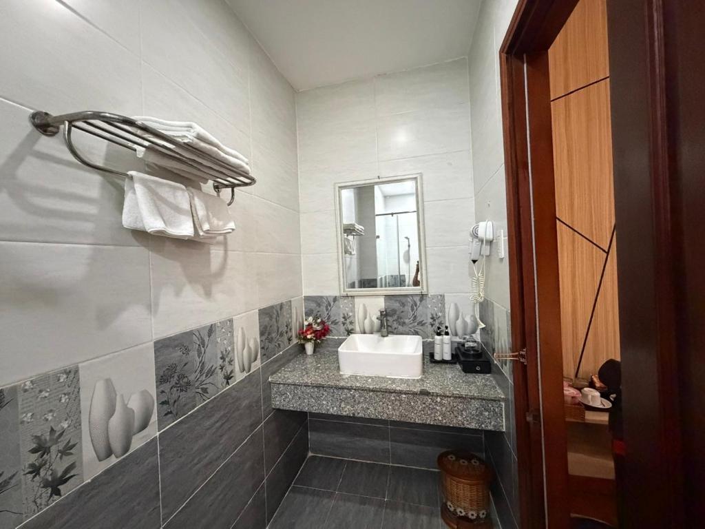 Phi Long Hotel Tuy Hoa
