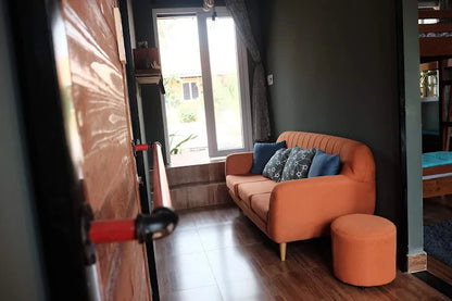 Dịch vụ thuê hướng dẫn viên địa phương là gì?
